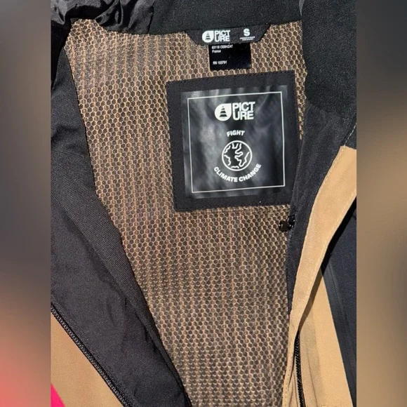 Women's Pink and Tan Ski Jacket - Picture 11 of 14